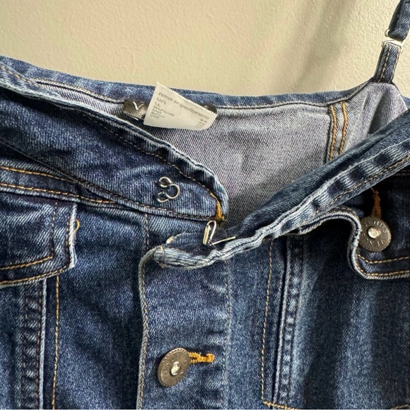 Long sleeve off the shoulder denim romper - Picture 5 of 8